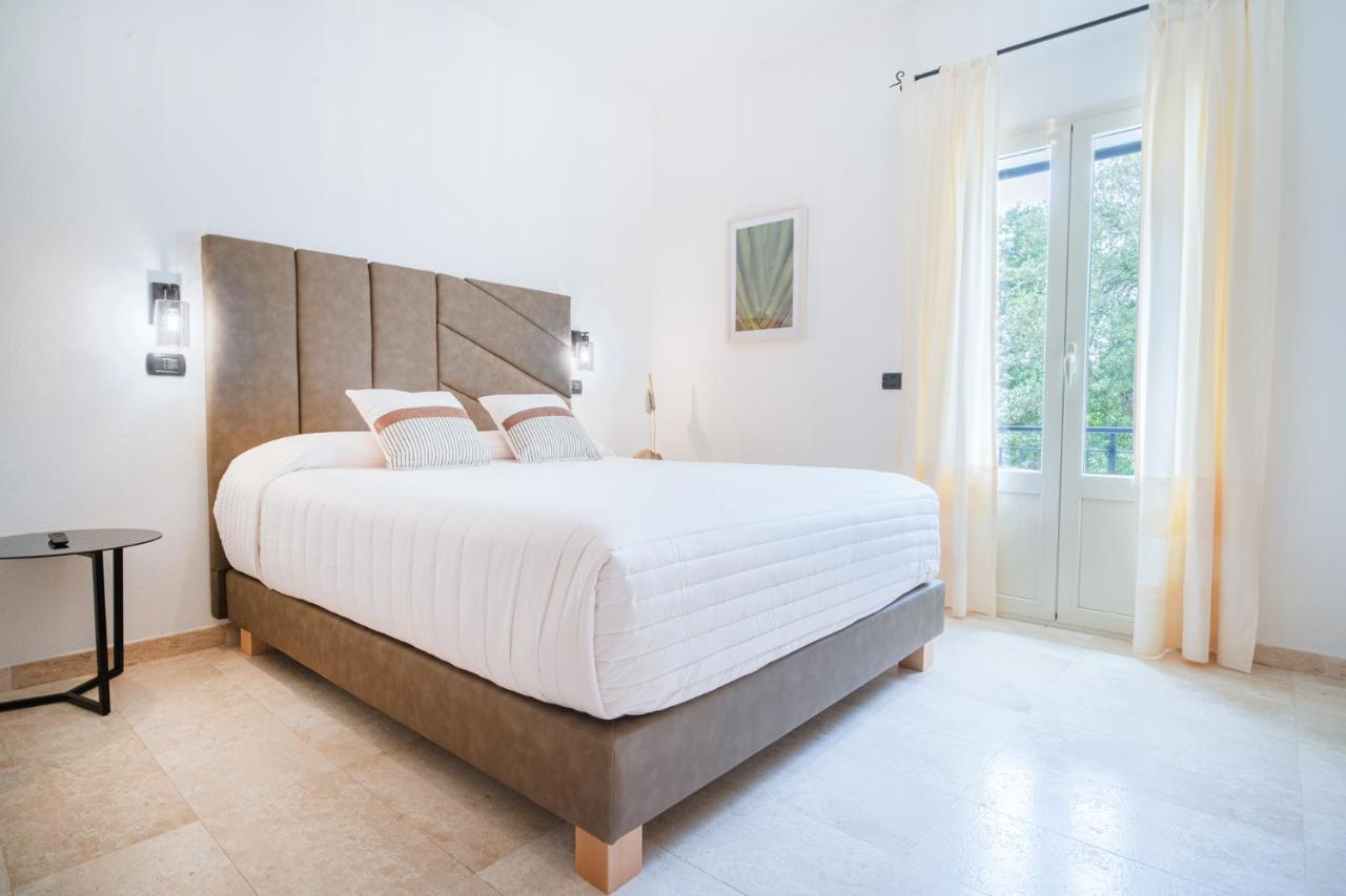 Paghe Eco Luxury Experience Hotel Buddusò Buitenkant foto
