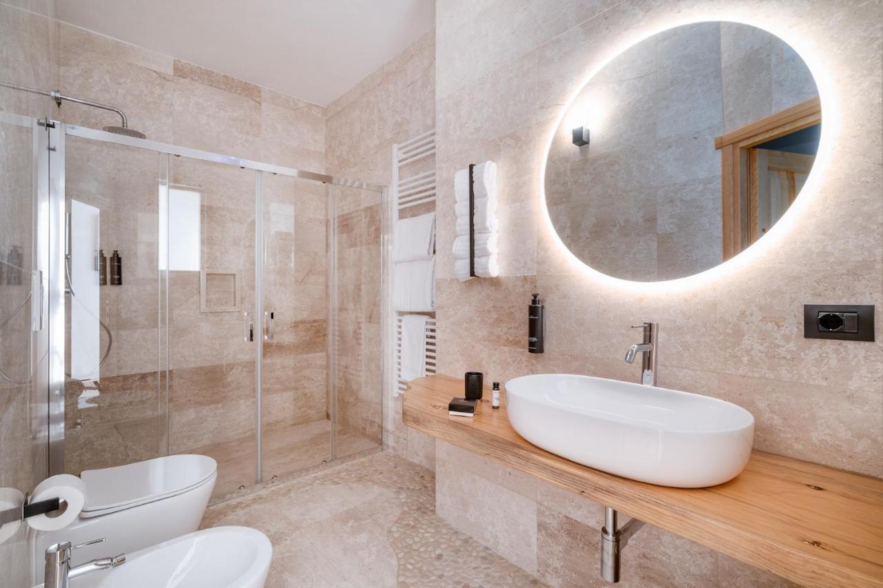 Paghe Eco Luxury Experience Hotel Buddusò Buitenkant foto
